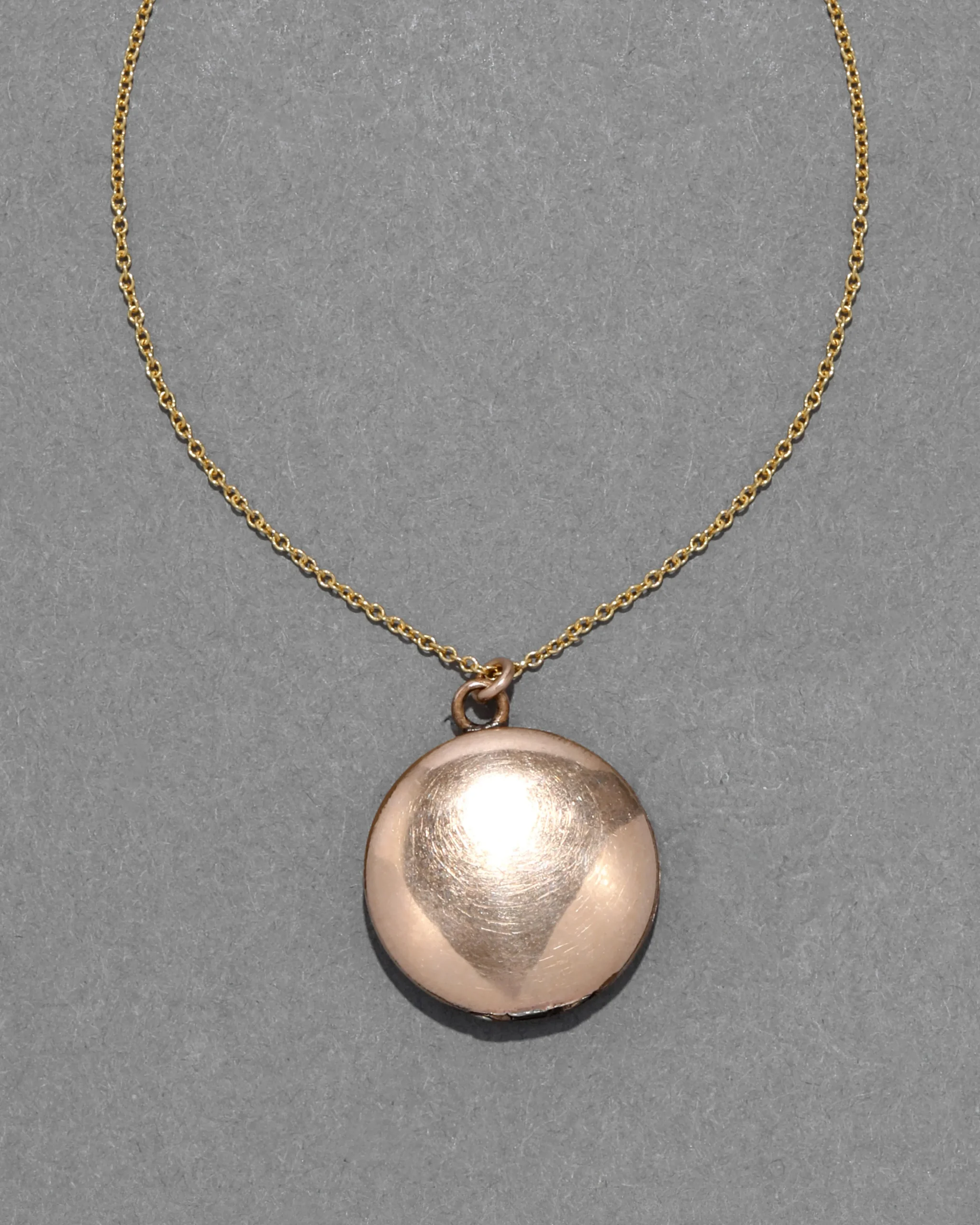 Antique 1800s 14k Gold Filled Round Polished Locket Necklace