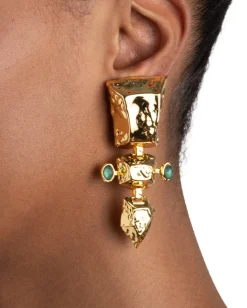 Brut Gold Totem Clip Earring