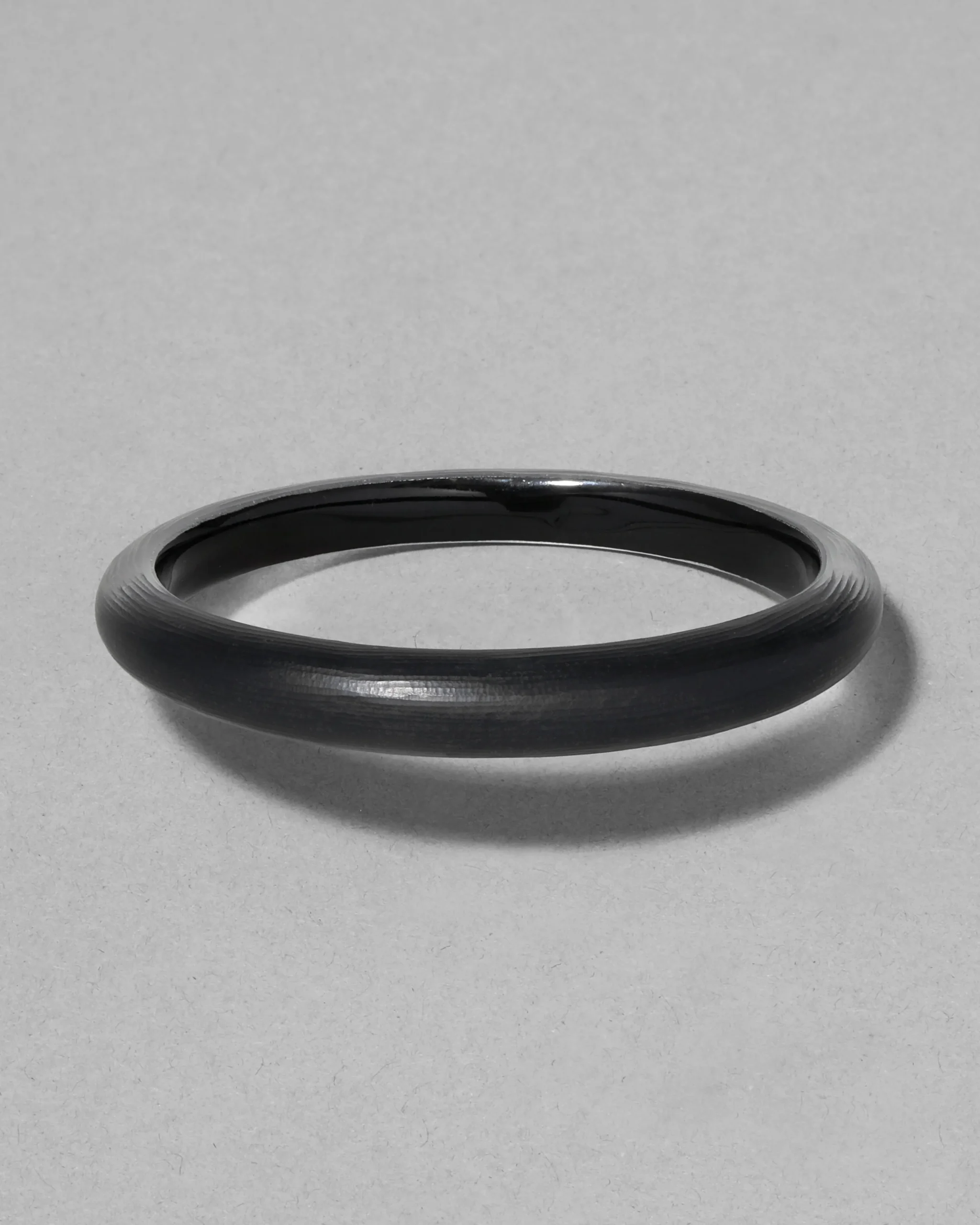 Lucite Skinny Bangle Bracelet- Black