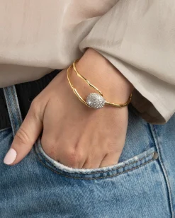Solanales Crystal Pebble Clasp Bracelet