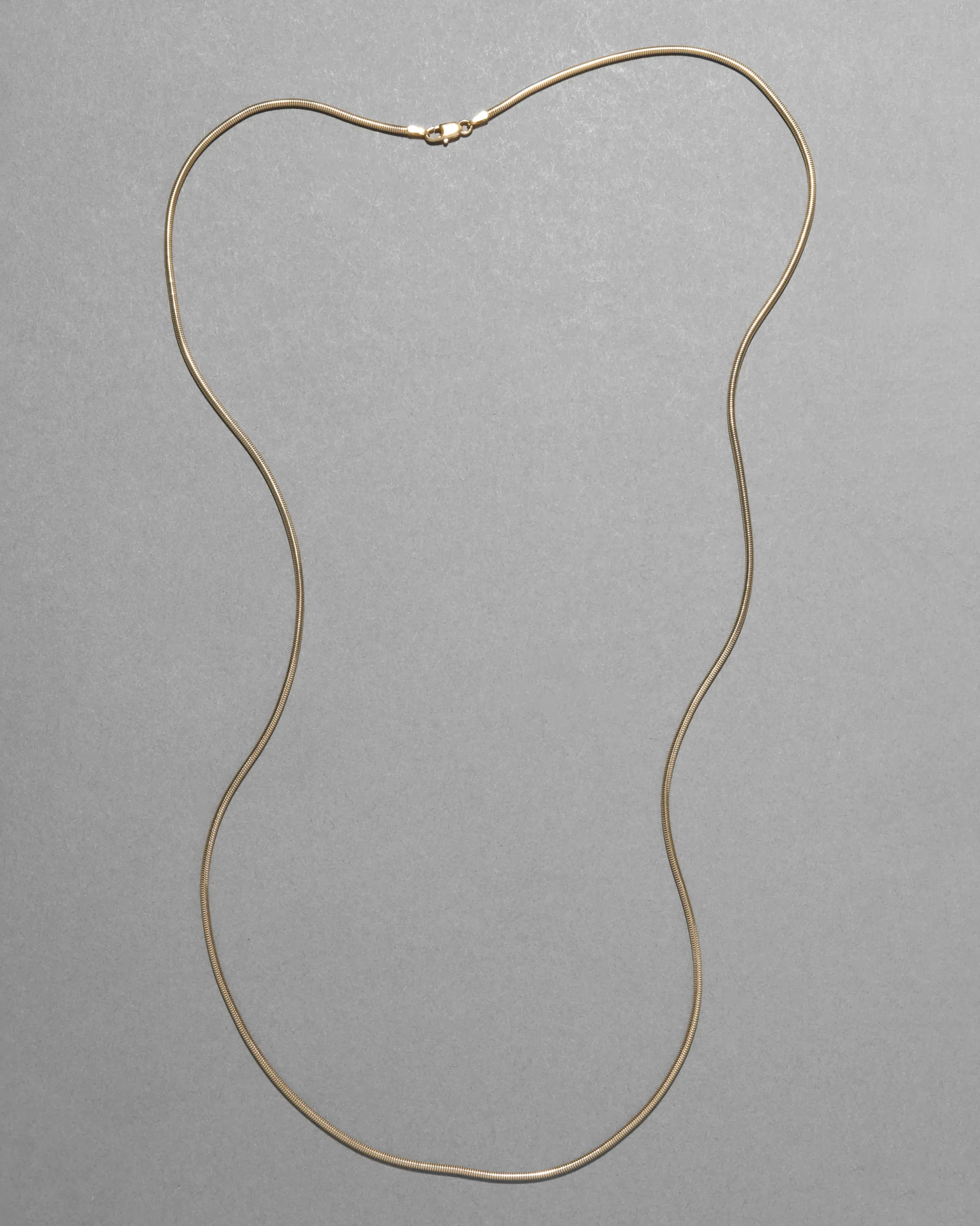 Vintage 1940s 14k Gold Italian Thin Round Snake Chain Necklace